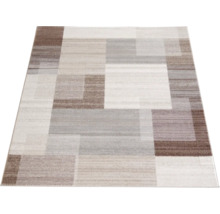 Covor cu fir scurt cu model geometric patchwork în nuanțe de bej, gri și maro, cu diferite structuri și dungi.