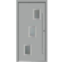 Ușă de intrare gri modernă cu trei inserții rectangulare din sticlă și un mâner vertical lung din oțel inoxidabil.