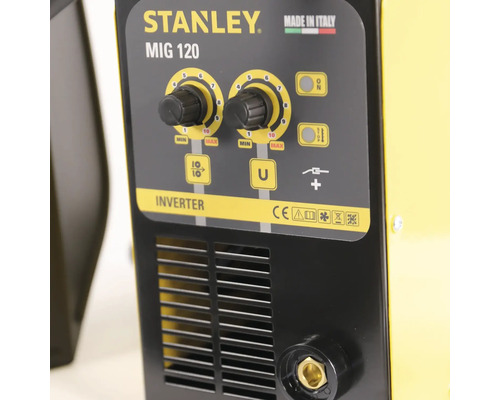 Panoul de control al aparatului de sudură tip invertor Stanley MIG 120 cu Stanley Logo, butoane de reglare și simboluri de siguranță.