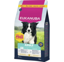 Hrană uscată pentru câini adulți de talie medie Eukanuba, pui, sac de 18 kilograme cu imaginea unui Border Collie.