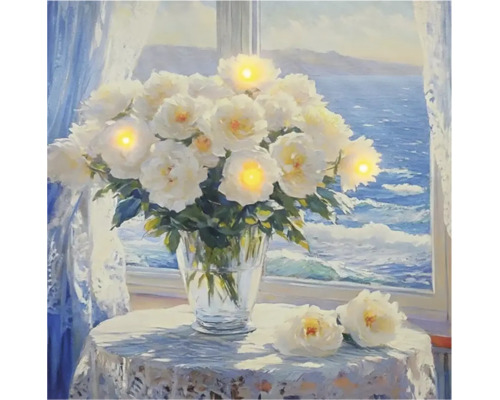 Tablou pe pânză cu LED, cu trandafiri albi într-o vază în fața unei ferestre cu vedere la mare.