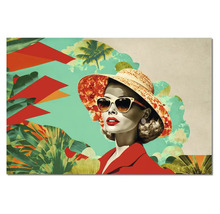 Tablou cu o femeie cu pălărie de paie și ochelari de soare pe un fundal tropical cu palmieri și frunze în stil retro.
