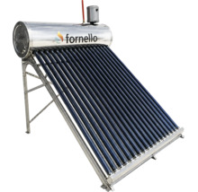Panou solar pentru apă caldă Fornello cu tuburi vidate și rezervor din inox pe suport metalic.