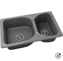 Chiuvetă de bucătărie dublă din compozit de granit gri, cu două cuve și ventile cu sită. (Image AI modified or generated)