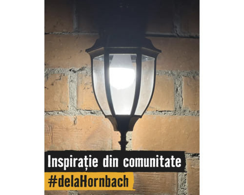 Lanternă de exterior pe un perete de cărămidă ca inspirație din comunitatea Hornbach.