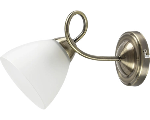 Aplică de perete din metal de culoarea alamei, cu un braț curbat și un abajur din sticlă albă, în formă de con.