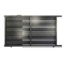 Poarta culisanta autoportanta moderna din metal cu lamele orizontale pentru acces auto