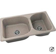 Chiuvetă încorporabilă din compozit de granit cu o cuvă mare și una mică, inclusiv ventile tip sită. (Image AI modified or generated)