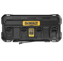 Încărcător rapid cvadruplu DeWalt pentru acumulatori cu patru porturi de încărcare și cablu de alimentare.