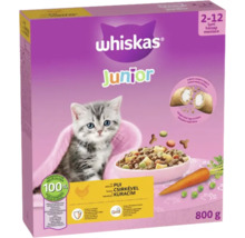 Hrană uscată pentru pisoi Whiskas Junior cu pui pentru pisoi cu vârsta între 2 și 12 luni în ambalaj de 800 de grame.