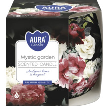 Lumânare parfumată Aura Candles Mystic Garden într-un ambalaj decorat cu model floral și uleiuri esențiale.