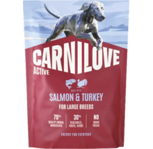 Hrana pentru câini Carnilove Active pentru rase mari cu somon și curcan sub formă de hrană uscată