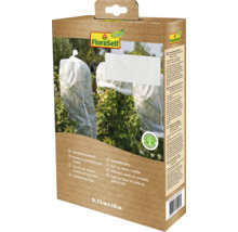 Folie tip fleece de protecție pentru roșii FloraSelf 0,75 metri pe 10 metri pentru a stimula creșterea plantelor de roșii în grădină.