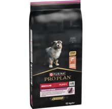 Hrană pentru câini Purina Pro Plan Medium Puppy Sensitive Skin cu somon, 12 kilograme de hrană uscată pentru puii de talie medie.