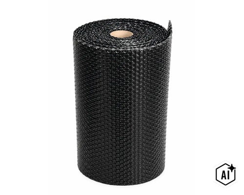Rolă cu folie cu bule neagră pentru izolare sau protecția obiectelor (Image AI modified or generated)