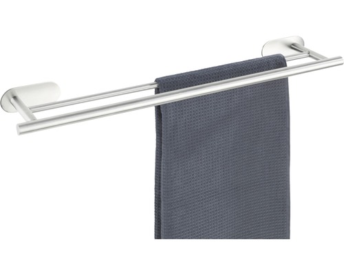 Suport metalic pentru prosoape cu două bare și prosop