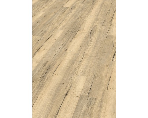 Pardoseală laminată montată cu aspect de lemn