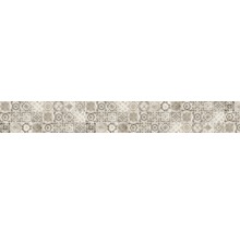 Model de diferite plăci cu ornamente