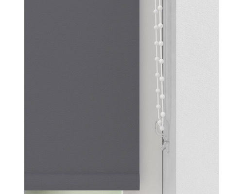 Rulou gri cu lanț de tragere la fereastră