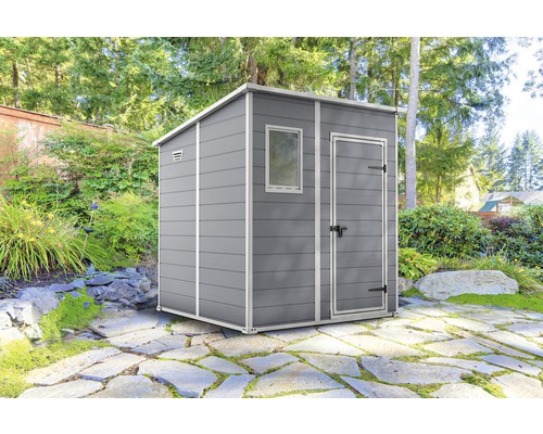 Șopron de grădină cu fereastră și ușă în grădină