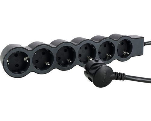 Priză multiplă cu șase prize și ștecher