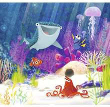 Ilustrație a unei lumi subacvatice cu Nemo, Dory, Bailey, Squirt și Hank
