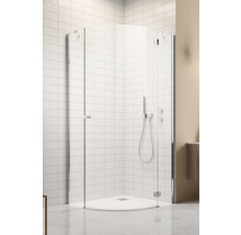 Cabină de duș de colț cu cadă și uși din sticlă transparentă în baie