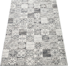 Covor cu model geometric patchwork