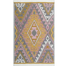 Covor cu model geometric