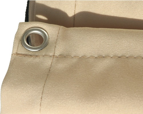 Detaliu material bej cu ochet