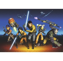 Ilustrație a personajelor Star Wars Rebels în fața navelor spațiale.