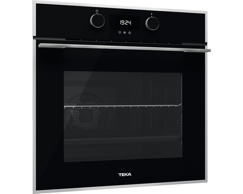 Cuptor incorporabil TEKA cu afișaj digital și butoane de control.