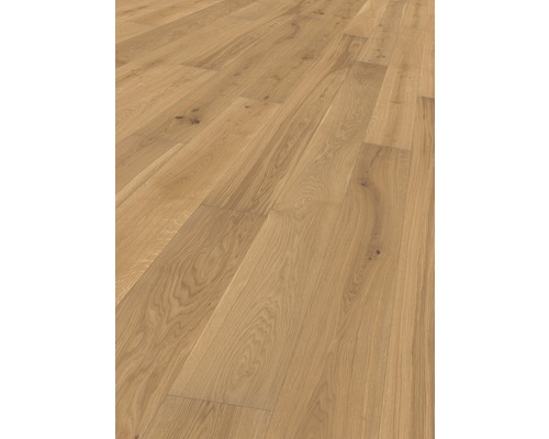 Parchet din lemn de stejar montat