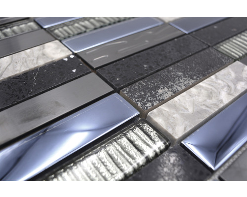 Mozaic din sticlă și piatră