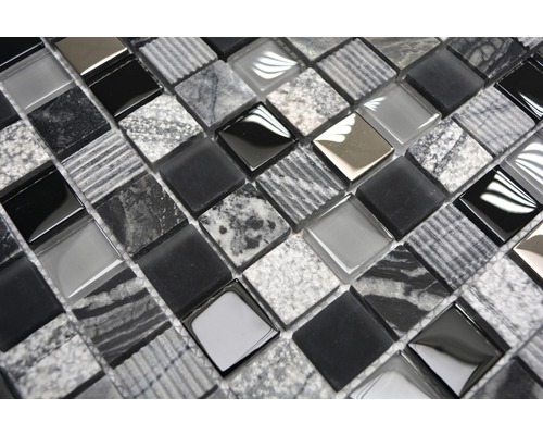 Mozaic din sticlă și piatră