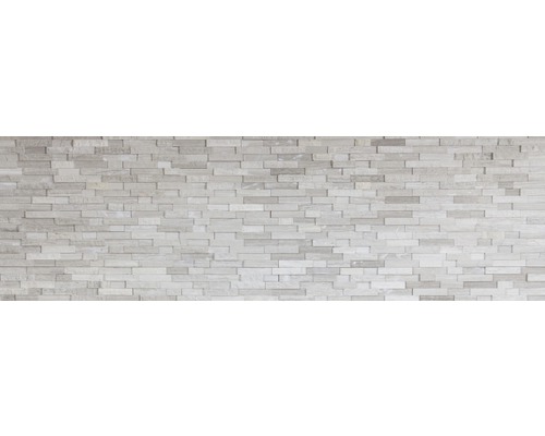 Placare perete din piatră naturală cu aspect de zidărie