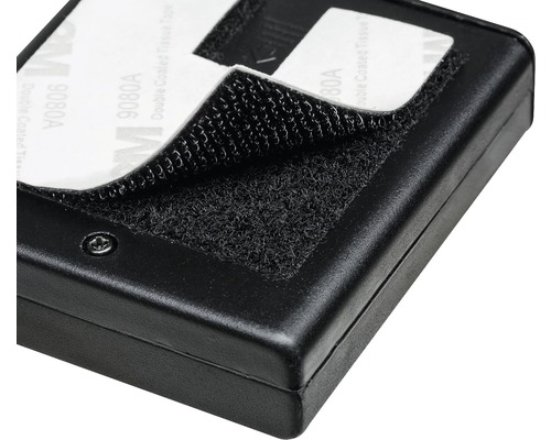Carcasă neagră cu închidere cu velcro pentru fixare