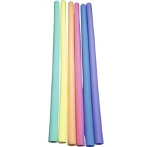 Mai multe tăiței de înot din spumă