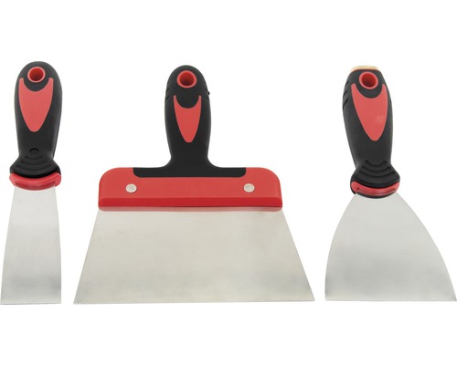 Trei spatule cu mâner din plastic