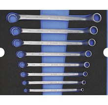 Set de chei combinate de diferite dimensiuni în suport pentru scule