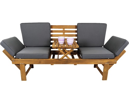 Bancă de grădină din lemn cu perne gri și masă mică