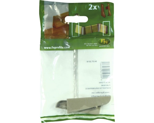 Două pene într-un ambalaj din plastic