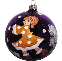 Glob de pom de Crăciun cu motiv de fată