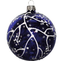 Glob de brad albastru cu decor alb