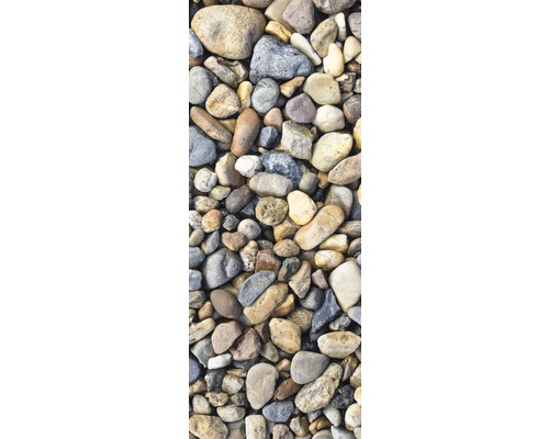 Prim-plan cu pietriș decorativ