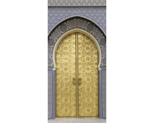 Poartă aurie cu motive islamice