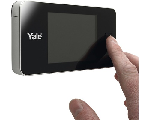 Sigla Yale pe o cameră electronică cu vizor cu o mână care apasă un buton