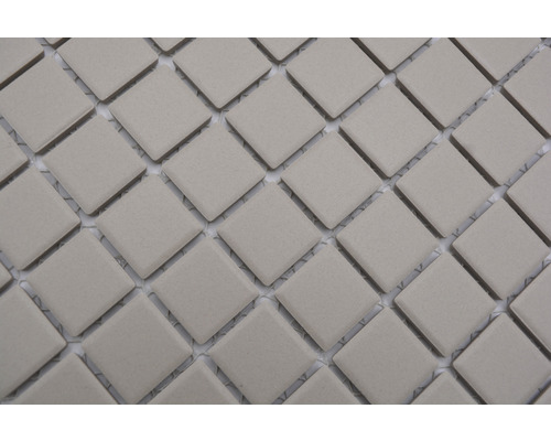 Plăci de mozaic în formă pătrată