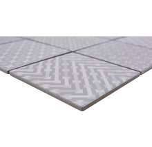 Plăci ceramice cu model