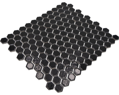 Covor mozaic cu plăci ceramice hexagonale